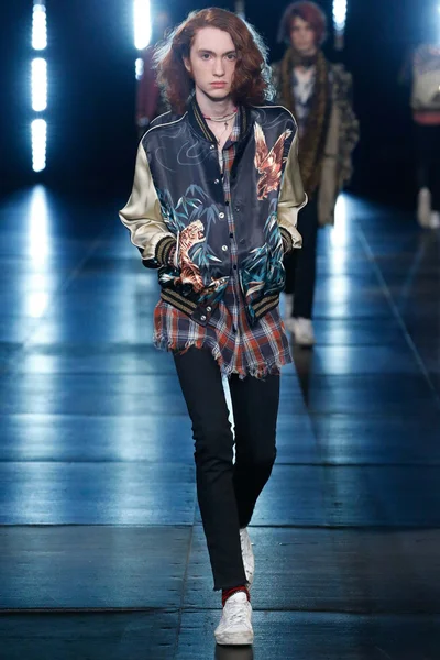 Look 45